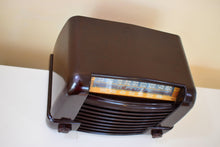 Load image into Gallery viewer, Handsome 1946 Mantola Model R654-PM Marble Brown Bakelite Vacuum Tube AM Clock Radio Excellent Condition Excellent Condition and Sound!