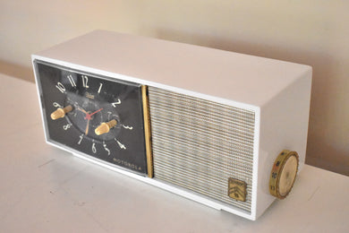 Bluetooth Ready To Go - Alpine White 1954 Motorola Model 53C7 AM Clock Radio Excellent Condition Works Great!