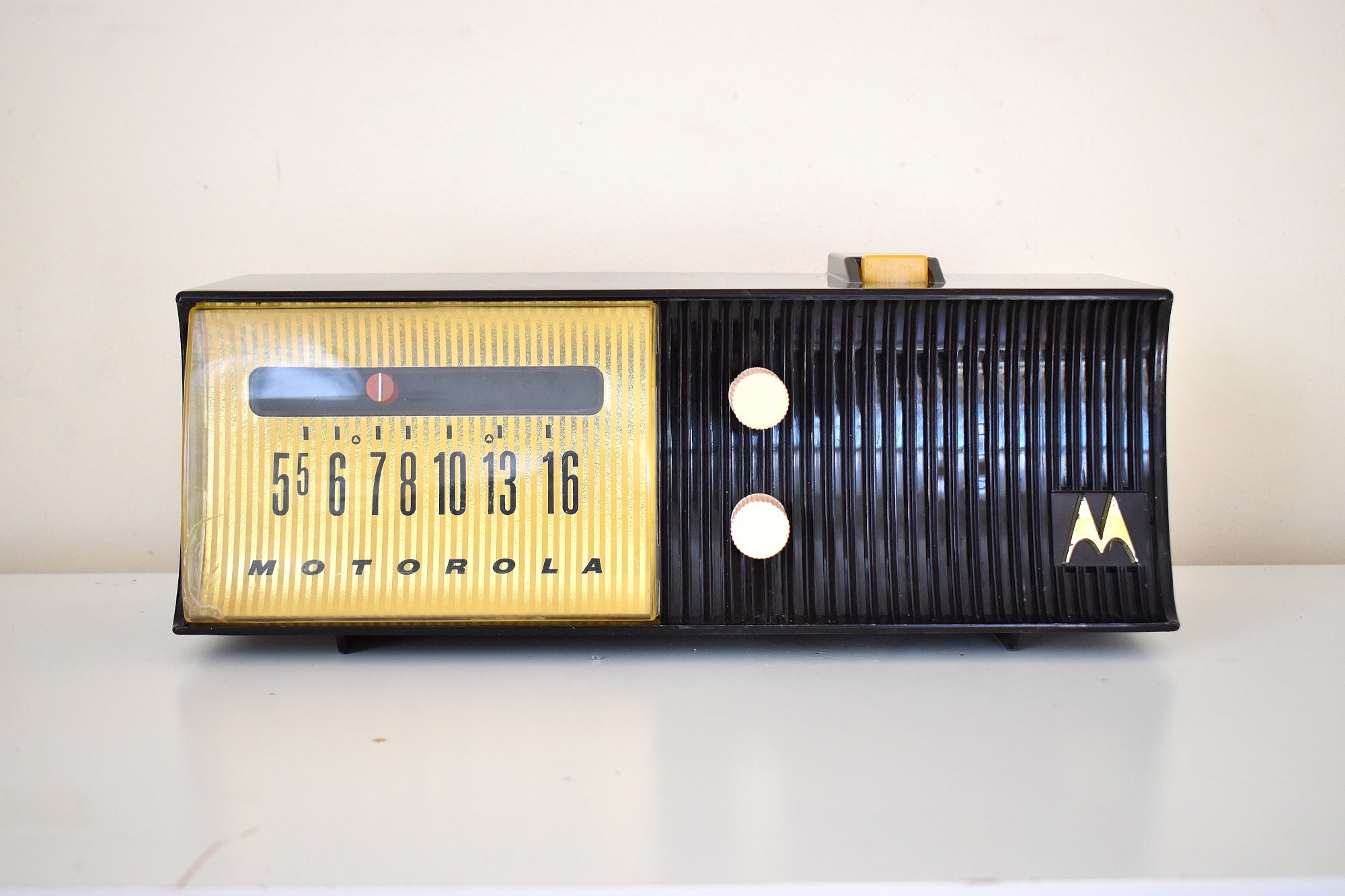 Espresso Brown 1957 Motorola Model 57H AM Vacuum Tube Radio Rare Model ...