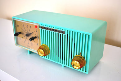 Seafoam Green 1956 Motorola Model 56CS AM 真空管ラジオ 素晴らしいサウンド、ほぼ新品状態！