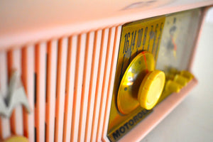 Marilyn Pink Mid Century 1956 Motorola 57CC2 Tube AM Clock Radio She's A Doll!