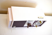 Charger l&#39;image dans la galerie, Purple and White Mid-Century 1960 Motorola Model C4S131 Vacuum Tube AM Clock Radio Rare Color Combo!