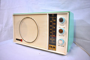 オーシャンブリーズ ターコイズ＆ホワイト 1963 オリンピックモデル AFM-20 真空管 AM FM ラジオのサウンドは天国のようです。