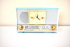 オーシャン ターコイズ 1959 オリンピック モデル 555 真空管 AM クロック ラジオ 希少な美しい色のサウンドは素晴らしいです。