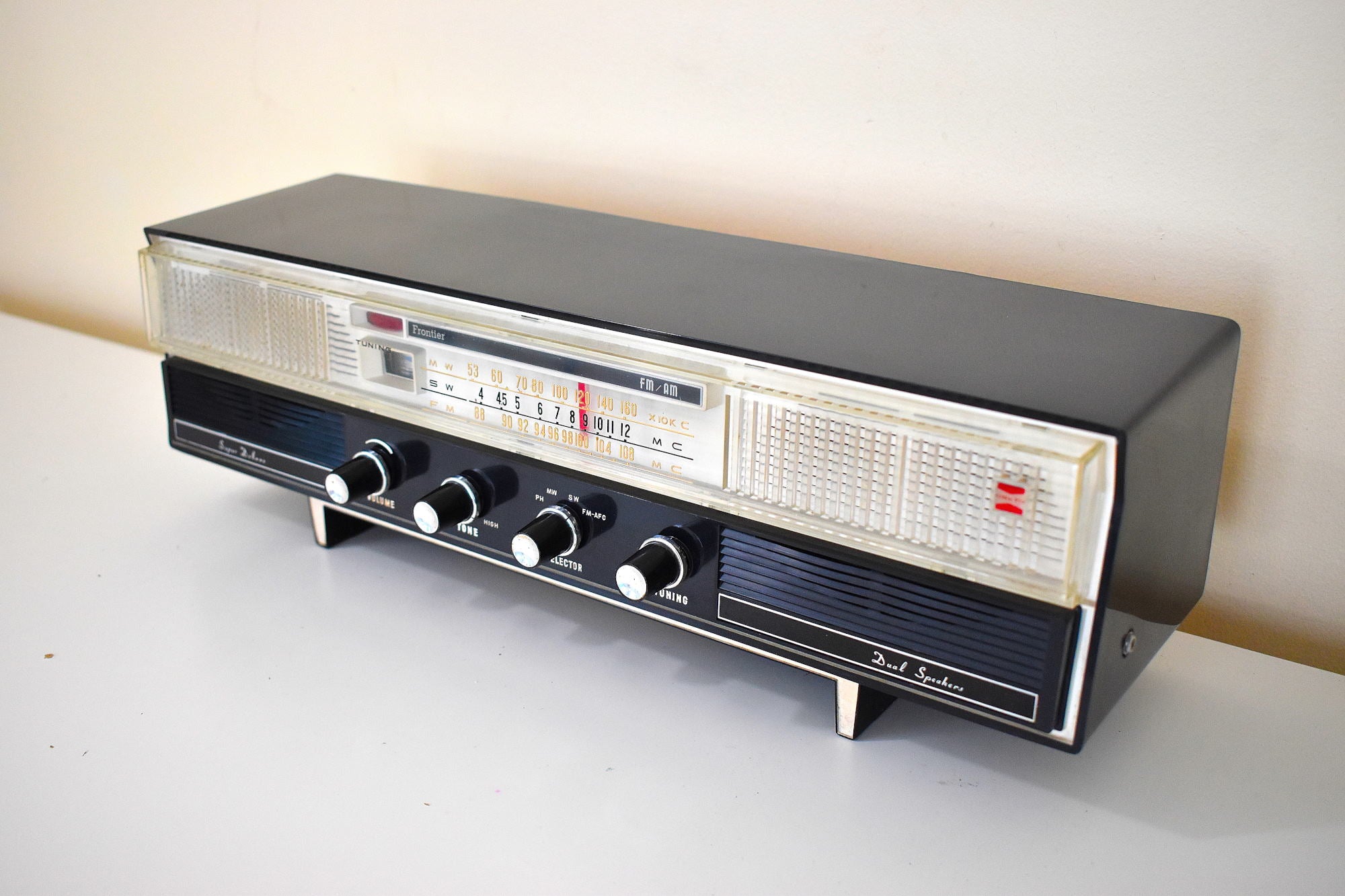 Kanji Black and White Late Fifties Early Sixties Onkyo Model FM-820UH Vacuum Tube AM FM Shortwave Radio Rare Beauty Sounds Great Mint Condition!