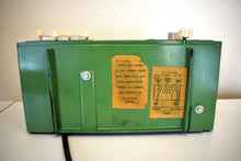 Load image into Gallery viewer, Spring Green 1953 Philco Transitone Model 53-701X AM Vacuum Tube Radio Rare Pretty Color Combo Sounds Great!