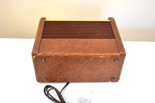 Charger l&#39;image dans la galerie, Smart Speaker Ready To Go - Wood Vintage 1948 Philco Model 48-300 Portable AM Vacuum Tube Radio Nice Woody!