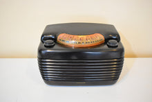 Load image into Gallery viewer, Ebony Bakelite 1949 Philco Model 49-900 &quot;The Hippo&quot; Vacuum Tube AM Radio Nice Color! Excellent Performer!