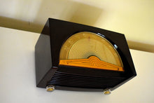 Load image into Gallery viewer, Umber Brown Bakelite Vintage 1951 Philco Model 52-942 AM Radio Loud Clear Sounding! Sundial Inspired Tuning!