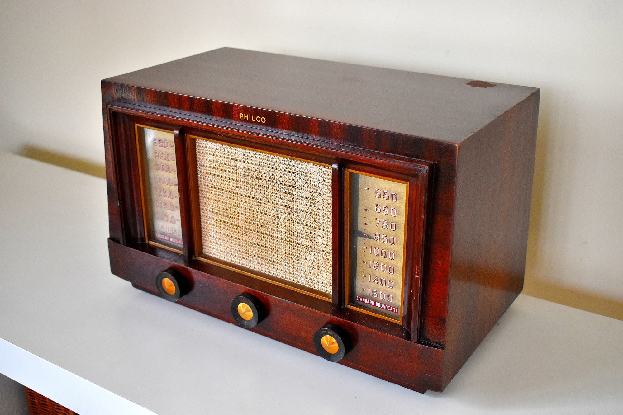 ローズウッド 1953 Philco Model 53-958 希少な FM & AM 真空管ラジオ 驚異的なサウンドの存在感！
