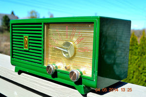 SOLD! - April 14, 2014 - KELLY GREEN Atomic Age Vintage 1955 Philco Model 124 Tube AM Radio WORKS! - [product_type} - Philco - Retro Radio Farm