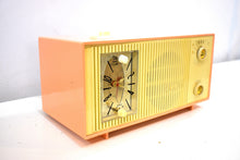 Charger l&#39;image dans la galerie, Bluetooth Ready To Go - Peaches Cream 1959 Admiral Model Y865C Vacuum Tube AM Radio Sounds Great! Looks Great!