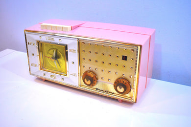 Parisienne Pink 1960 Bulova Model 190 Vacuum Tube AM Clock Radio Mid Century Bling!