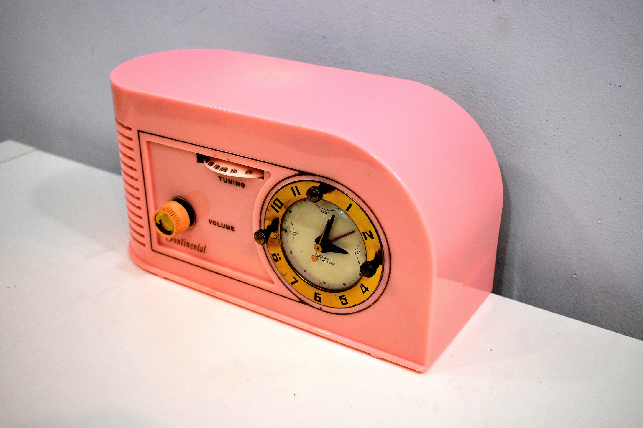 Antique Radialva Alarm Clock Radio, Vintage Art Deco (Works)