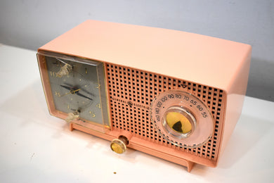 Chiffon Pink Vintage 1959 General Electric Model C437A Vacuum Tube AM Clock Radio Cream Puff!