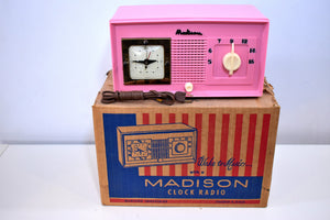 BEHOLD World's Rarest Radio NOS Pink Madison 1948 Model 940 AM Tube Clock Radio Holy Smoke!