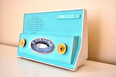 Bluetooth Ready To Go - Turquoise and White 1957 RCA Victor Model1-RA-55 AM Vacuum Tube Radio Works Great!