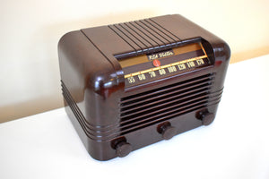素晴らしいブラウン ベークライト 1940 RCA Victor モデル 15X 真空管 AM ラジオ ラジカセ!