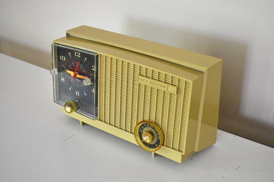 Dijon Beige Goldenrod Vintage 1962 RCA Victor Model 3RD 37 Vacuum Tube AM Clock Radio Great Performer Sweet Looks!