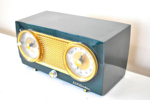 Inverness Green 1954 RCA Victor Model 4-C-543 AM Vacuum Tube Radio Sounds Great! Excellent Condition!