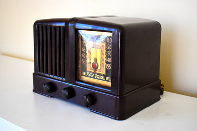 Kona Brown Bakelite 1939 RCA Victor Model 46X11 Vacuum Tube AM Radio Sounds Great!