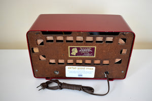 Cranberry Red 1955 RCA Victor Model 5X-564 AM Tube Radio Great Sounding Excellent Condition!