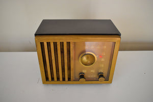 Bluetooth MP3 Ready To Go - 1947 RCA Victor Model 75X11 AM Brown Bakelite Vacuum Tube Radio Classic and Classy! Great Sounding!