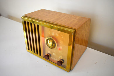 Tiger Stripe Maple Bakelite 1947 RCA Victor Model 75X16 Vacuum Tube AM Radio Sounds Great! Looks Spectacular!