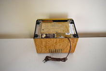 Load image into Gallery viewer, Tiger Stripe Maple Bakelite 1947 RCA Victor Model 75X16 Vacuum Tube AM Radio Sounds Great! Looks Spectacular!