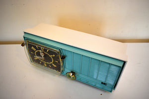 Aquamarine Turquoise and White 1960 RCA Victor Model C-2FE "The Timeflair" Clock Radio Sounds Great! Excellent Condition!