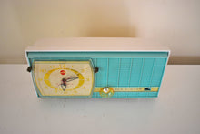 Charger l&#39;image dans la galerie, Turquoise and White Retro Jetsons Vintage 1957 RCA Victor Model C-3HE AM Vacuum Tube Radio Looks and Sounds Fantastic!