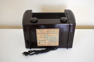 Magnificent Brown Bakelite 1946 RCA Victor Model 65X1 Vacuum Tube AM Radio Near Mint Condition Loud and Clear!