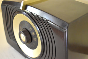 ウェンジ ブラウン ベークライト 1951 RCA Victor Model X551 真空管ラジオ 見た目も音も素晴らしい！