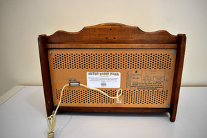 Heritage Maple 1965 RCA Victor Model RGC37L AM/FM Solid State Radio Sounds Fantastic! Fine Wood Cabinetry Features!