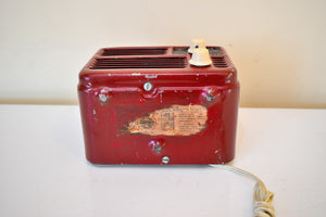 Wagon Red 1947 Arvin Model 444 AM Vacuum Tube Metal Cabinet Radio Little Dynamo!