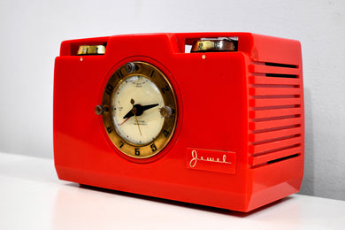 Scarlet Red Early 1950s Jewel Unkown Model ? Red Vacuum Tube Clock Radio Excellent Condition Simply Gorgeous! Not working.