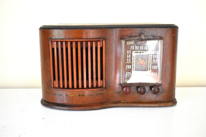Artisan Handcrafted Curved Wood 1945/1946 Sonora Model RCU-208 Vacuum Tube AM Radio Sounds Great!