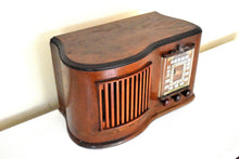 Load image into Gallery viewer, Artisan Handcrafted Curved Wood 1945/1946 Sonora Model RCU-208 Vacuum Tube AM Radio Sounds Great!