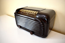 Load image into Gallery viewer, Streamline Glossy Bakelite 1948 Stewart Warner Model A41T1 Vacuum Tube AM Radio Sounds Great and Clean As A Whistle!