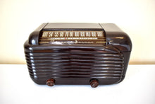 Load image into Gallery viewer, Streamline Glossy Bakelite 1948 Stewart Warner Model A41T1 Vacuum Tube AM Radio Sounds Great and Clean As A Whistle!