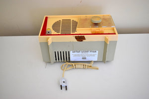 フランス製 ミッドセンチュリー ヴィンテージ 1960年 シュナイダーボーイ 短波真空管ラジオ ウイムッシュ！