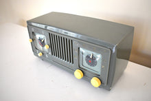 Load image into Gallery viewer, Olive Green 1953 Sentinel Model 1U346 Vacuum Tube AM Clock Radio So Sweet! Rare! Sounds Fantastic!