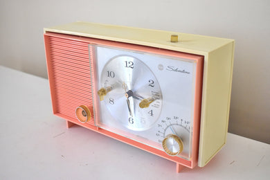 Bluetooth MP3 Ready To Go - Peach Cream 1963 Silvertone Model 3038 Vacuum Tube AM Clock Radio Excellent Condition and Great Sounding!