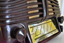 Charger l&#39;image dans la galerie, Alien or Art Deco Mid Century Vintage 1951 Sonora Excellence Model 211 AM Shortwave Vacuum Tube Radio Mon Dieu!