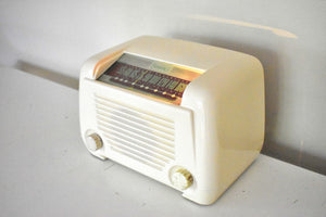 Classic Ivory Post War 1946 Sonora RBU-175 AM Bakelite Vacuum Tube Radio Beautiful and Great Sounding!