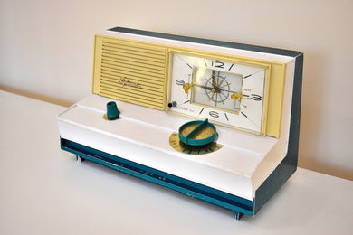 Bluetooth Ready To Go - Sherwood Green 1958 Sylvania Model 2207 Vacuum Tube AM Radio Out Of The World Looks and Sound!