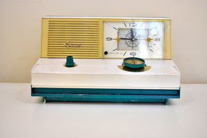 Bluetooth Ready To Go - Sherwood Green 1958 Sylvania Model 2207 Vacuum Tube AM Radio Out Of The World Looks and Sound!
