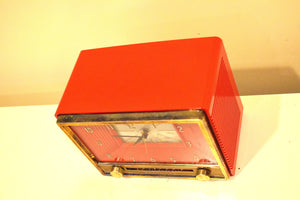 Dragoon Red 1953 Sylvania Model 543 Vacuum Tube AM Clock Radio Rare Color Solid Quality Construction!