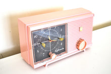 Charger l&#39;image dans la galerie, Carnation Pink 1960 Sylvania Model 5C10 Vacuum Tube AM Radio Sounds Great! Rare Color!