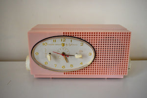 Dolly Pink Retro Space Age 1957 Sylvania Model 6002 Vacuum Tube AM Clock Radio Looks and Sounds Great!